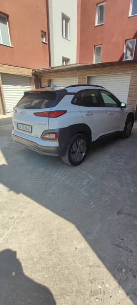 Обява за продажба на Hyundai Kona Premium 64 kwh, 204 к.с. сервизна книжка ~40 900 лв. - изображение 2