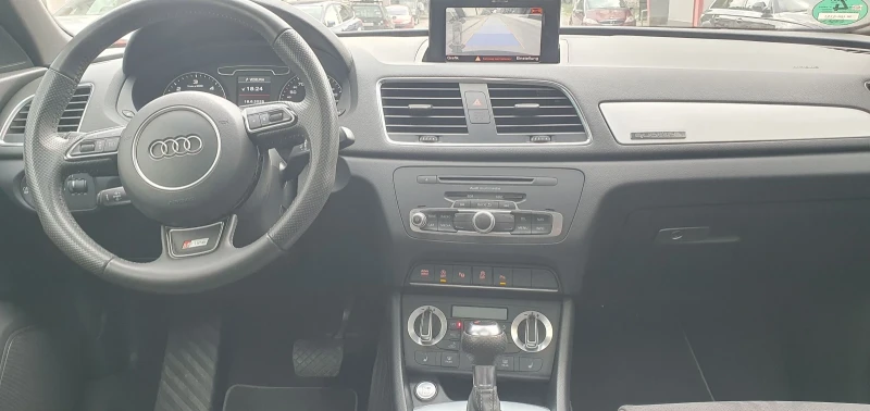 Audi Q3 2.0 TDI Sline, снимка 9 - Автомобили и джипове - 51375413