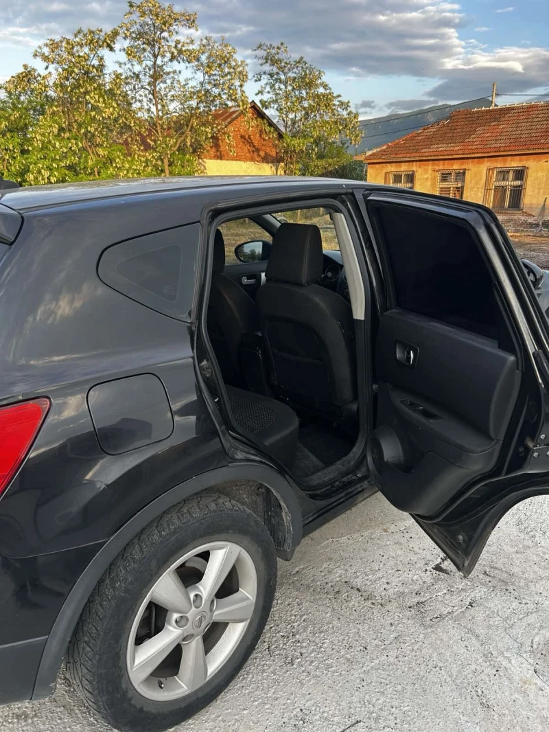Nissan Qashqai, снимка 2 - Автомобили и джипове - 51989214