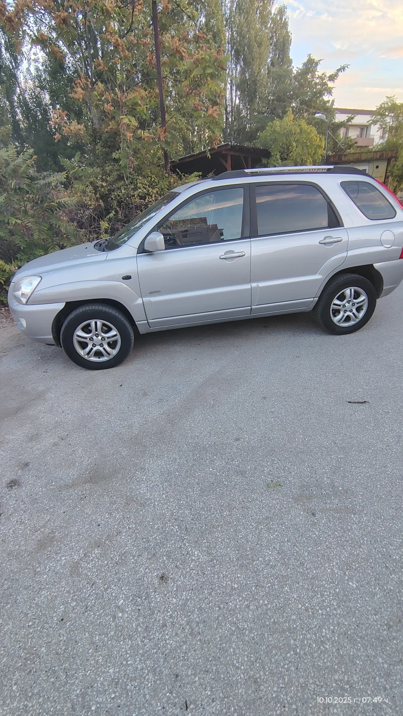 Kia Sportage, снимка 3 - Автомобили и джипове - 53487807