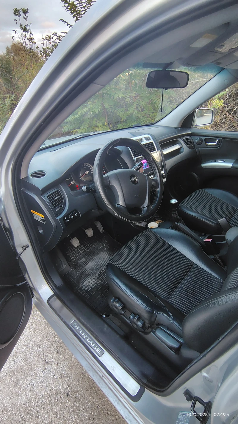 Kia Sportage, снимка 9 - Автомобили и джипове - 53487807