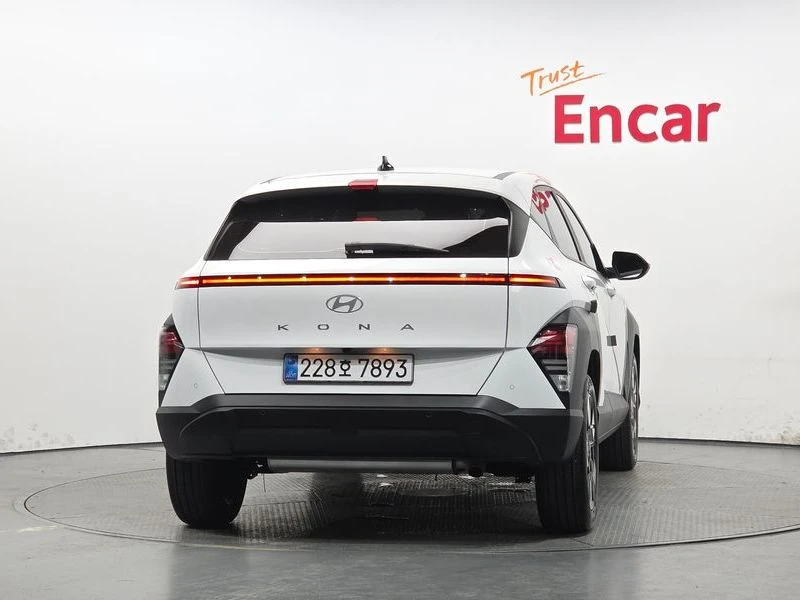 Hyundai Kona * 1.6T 2WD MODERN PLUS* ЦЕНАДОБГ, снимка 4 - Автомобили и джипове - 55603867