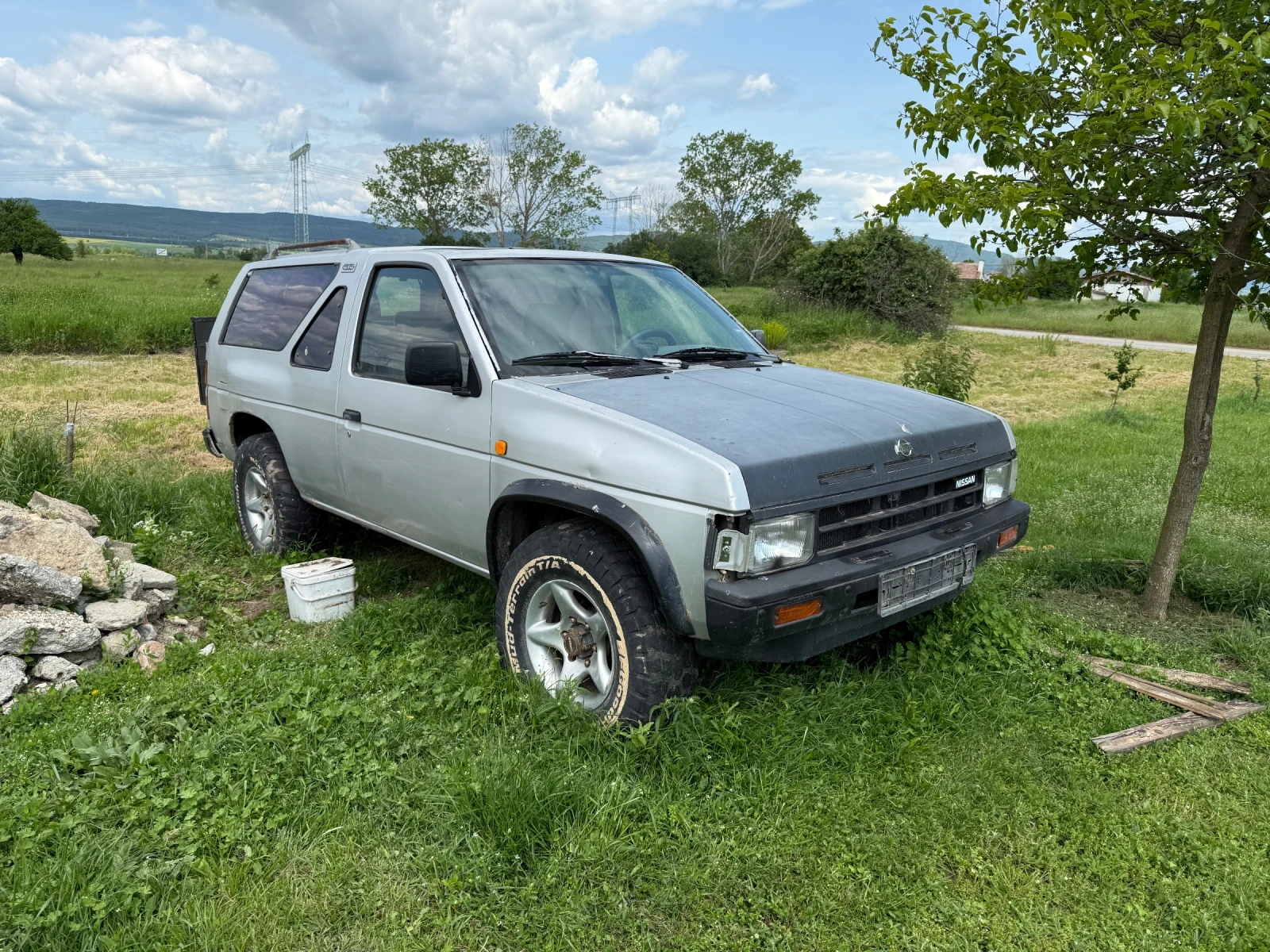 Nissan Terrano 2.4 газ / бензин - изображение 2