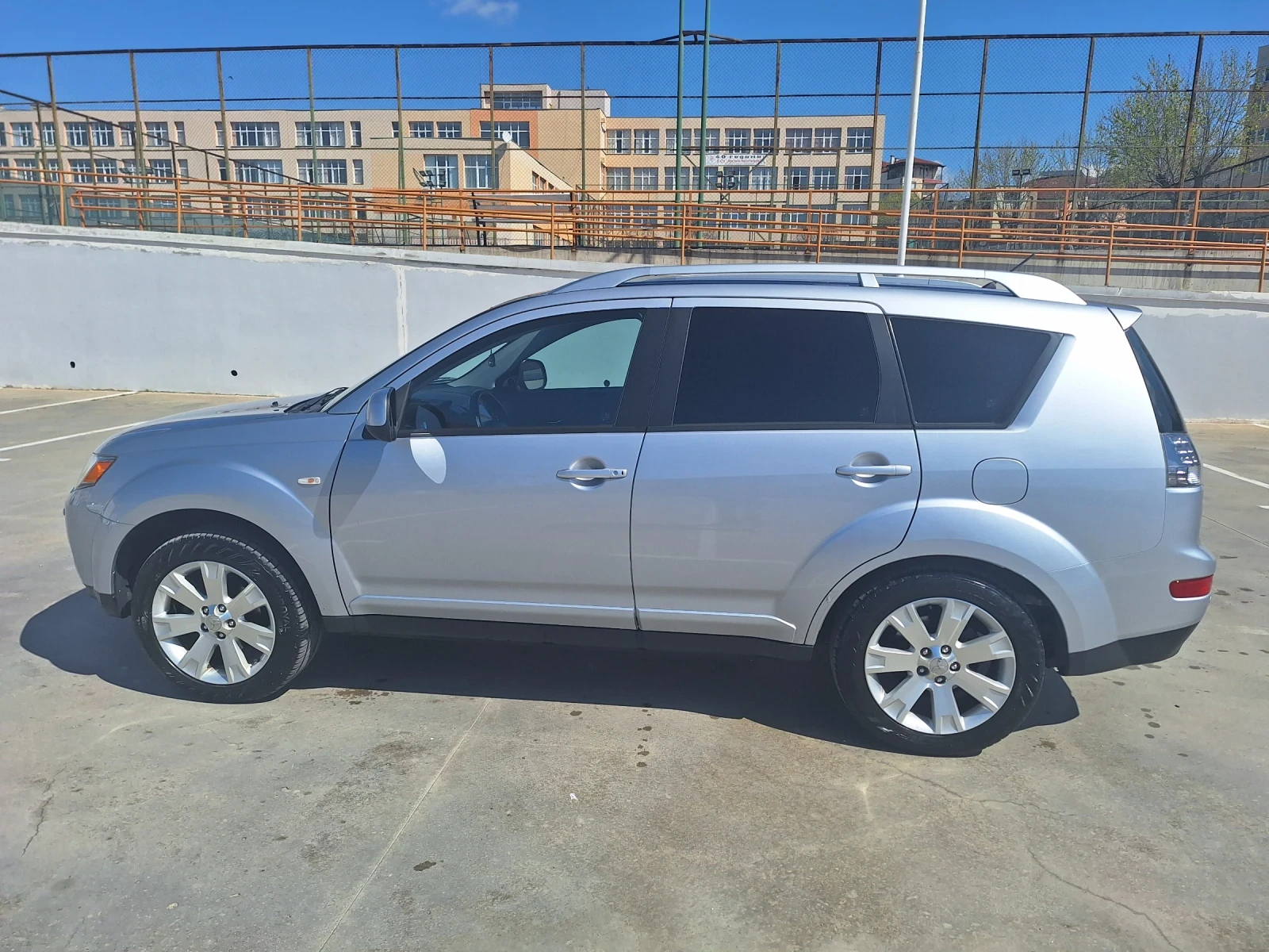 Mitsubishi Outlander 2, 4, 170 к.с. с газов инжекцион - изображение 3