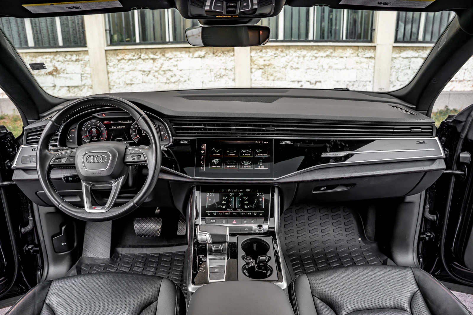 Audi Q8 55 TFSI Shadow line SQ пакет - изображение 9