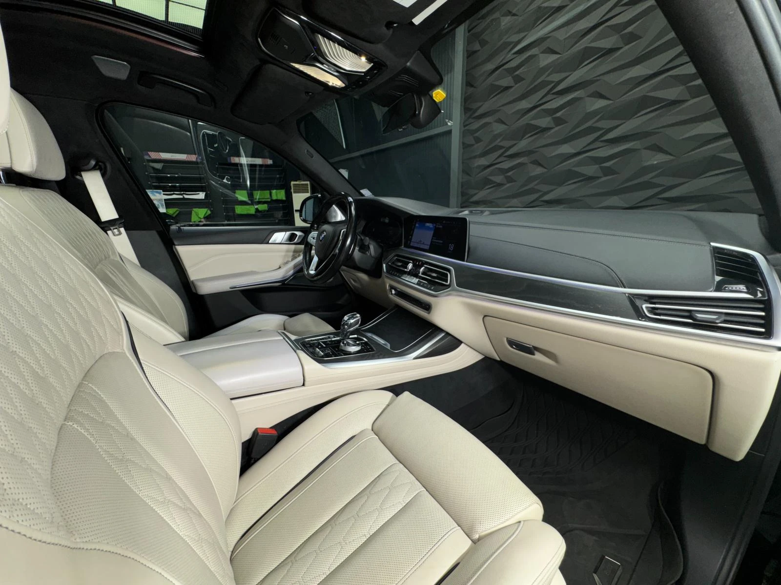 BMW X7 xDrive30d 3xTV* 4D B&W* Massage* * 360* S | Mobile.bg   11