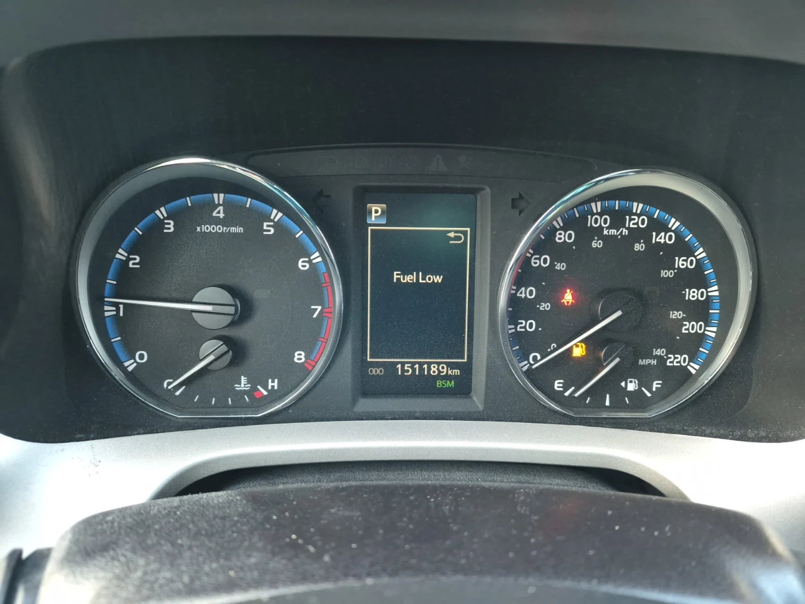 Toyota Rav4 XLE| 2.5L| 4x4| PANO| 2 KEYS  - изображение 10