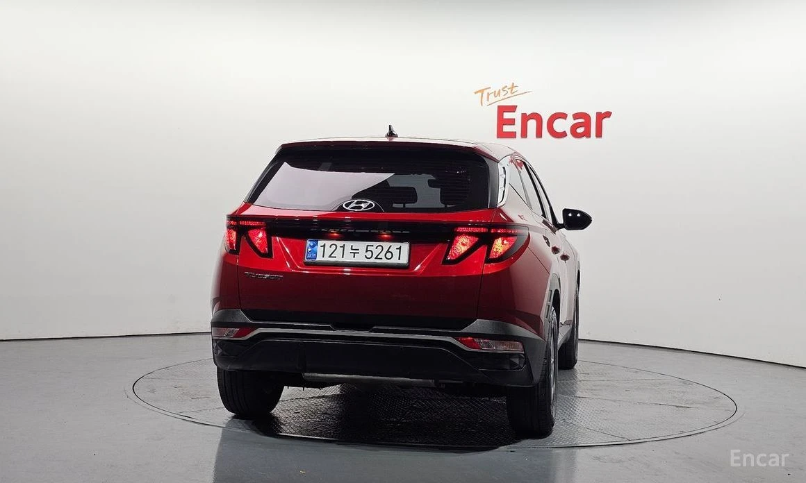 Hyundai Tucson, снимка 4 - Автомобили и джипове - 54037982