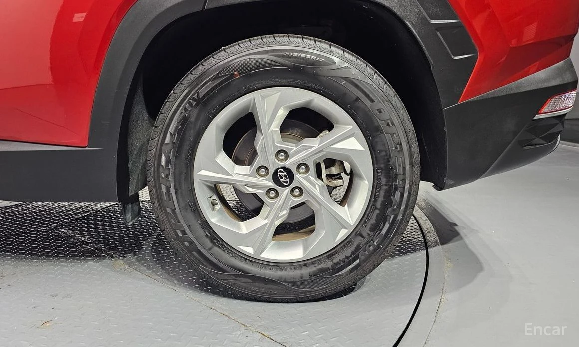 Hyundai Tucson, снимка 5 - Автомобили и джипове - 54037982