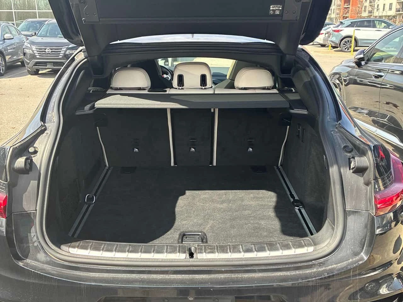 BMW X4 * COMPETITION* ДИСТРОНИК* 360 КАМЕРА* ПАНОРАМА* , снимка 11 - Автомобили и джипове - 54165167