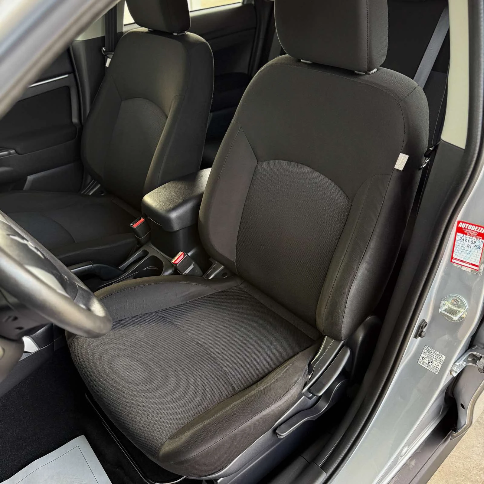 Mitsubishi ASX LPG 1.6i, снимка 7 - Автомобили и джипове - 54859724