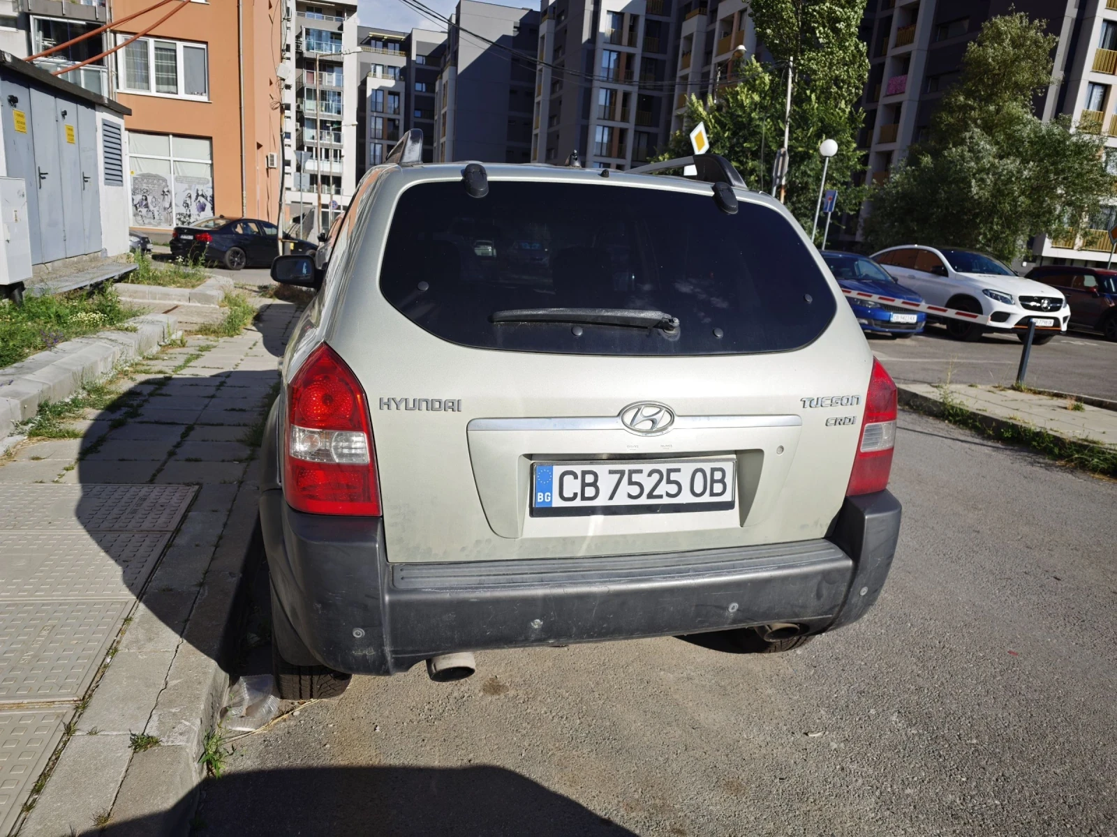 Hyundai Tucson, снимка 3 - Автомобили и джипове - 55315125