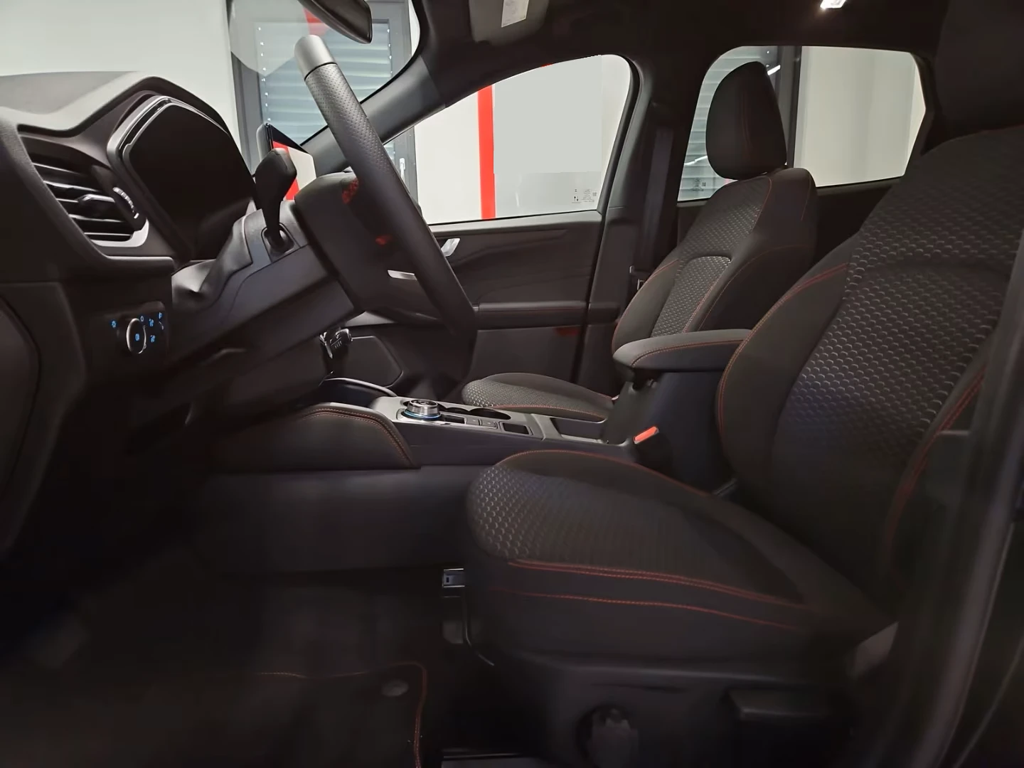 Ford Kuga ECOBOOST* ST-LINE* CAM* KEYLESS* CARPLAY*  | Mobile.bg � ����������� 7
