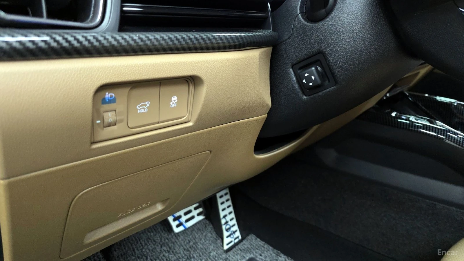 Kia Sorento 2.5T* 4WD* GRAVITY* ПОДГРЕВ* ОБДУХВАНЕ* 360* HUD* , снимка 15 - Автомобили и джипове - 55680493