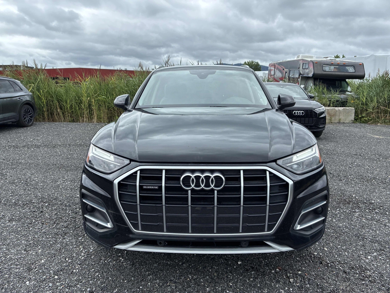 Audi Q5 Komfort, снимка 6 - Автомобили и джипове - 55721570