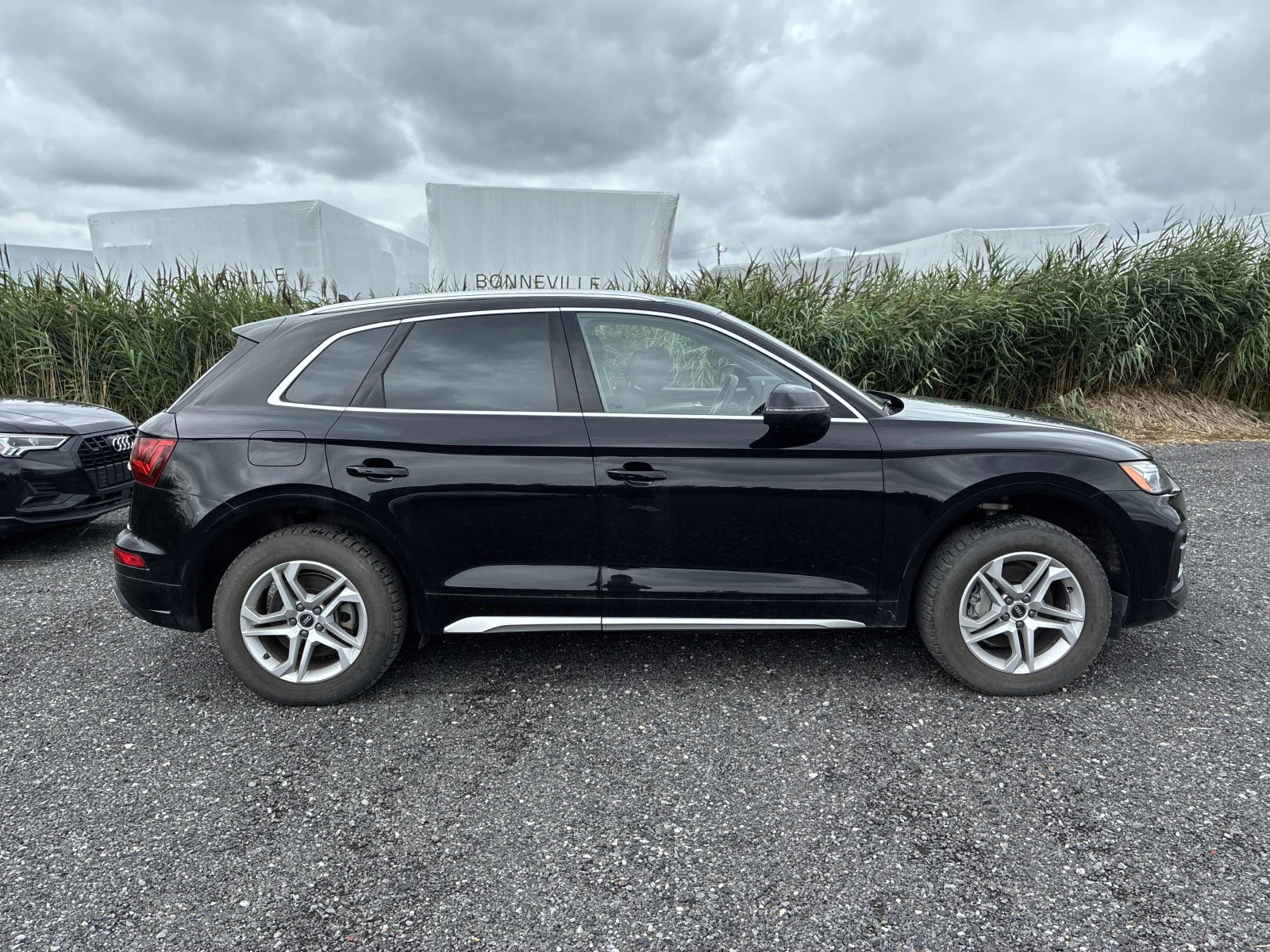 Audi Q5 Komfort, снимка 3 - Автомобили и джипове - 55721570