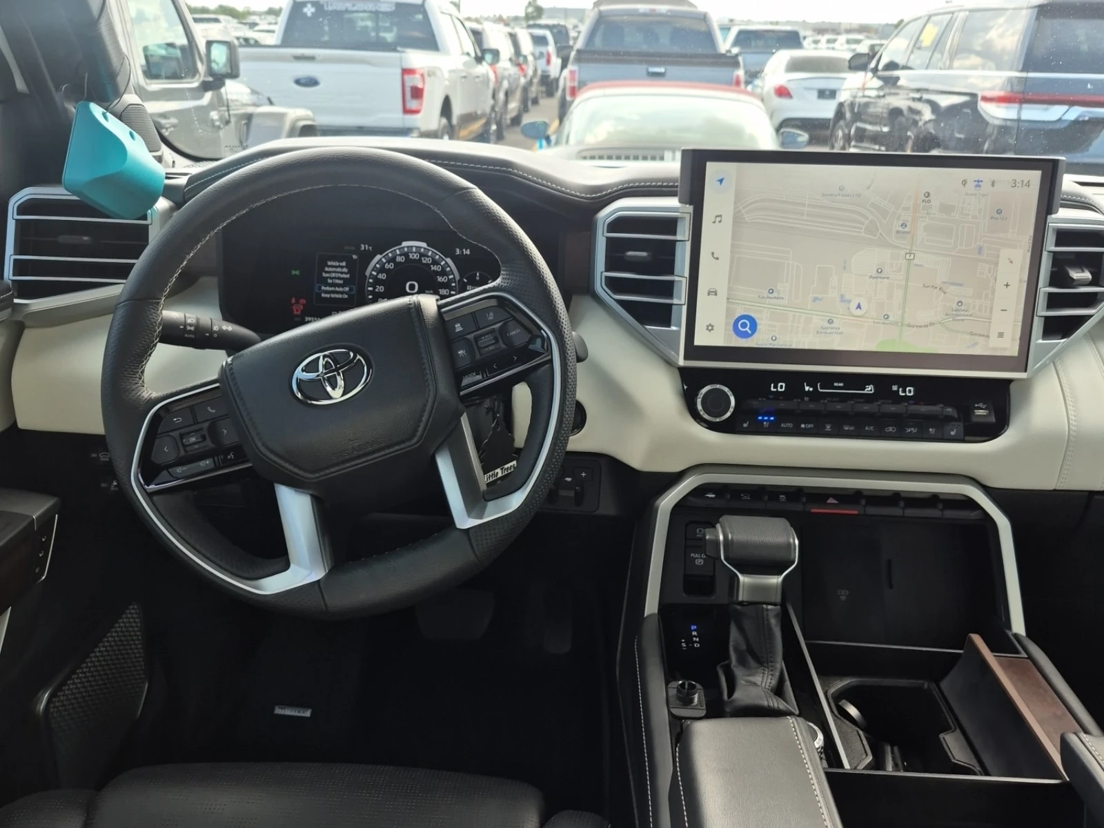 Toyota Sequoia * PLATINUM * CARFAX * , снимка 10 - Автомобили и джипове - 56020443