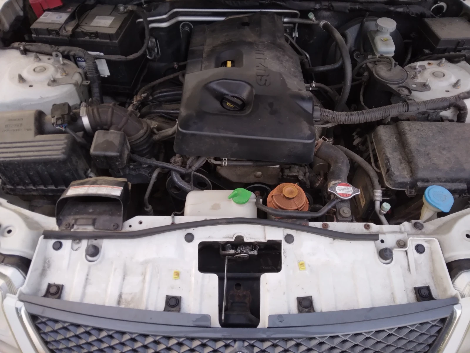 Suzuki Grand vitara 2.000, снимка 8 - Автомобили и джипове - 56718800