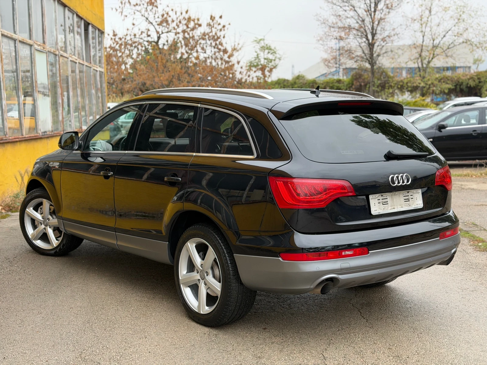 Audi Q7 FACE* S-line* ИТАЛИЯ , снимка 5 - Автомобили и джипове - 56740211
