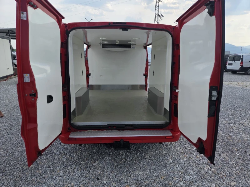 Opel Vivaro Хладилен, Нави, Клима, Две странични врати, снимка 13 - Бусове и автобуси - 50835089