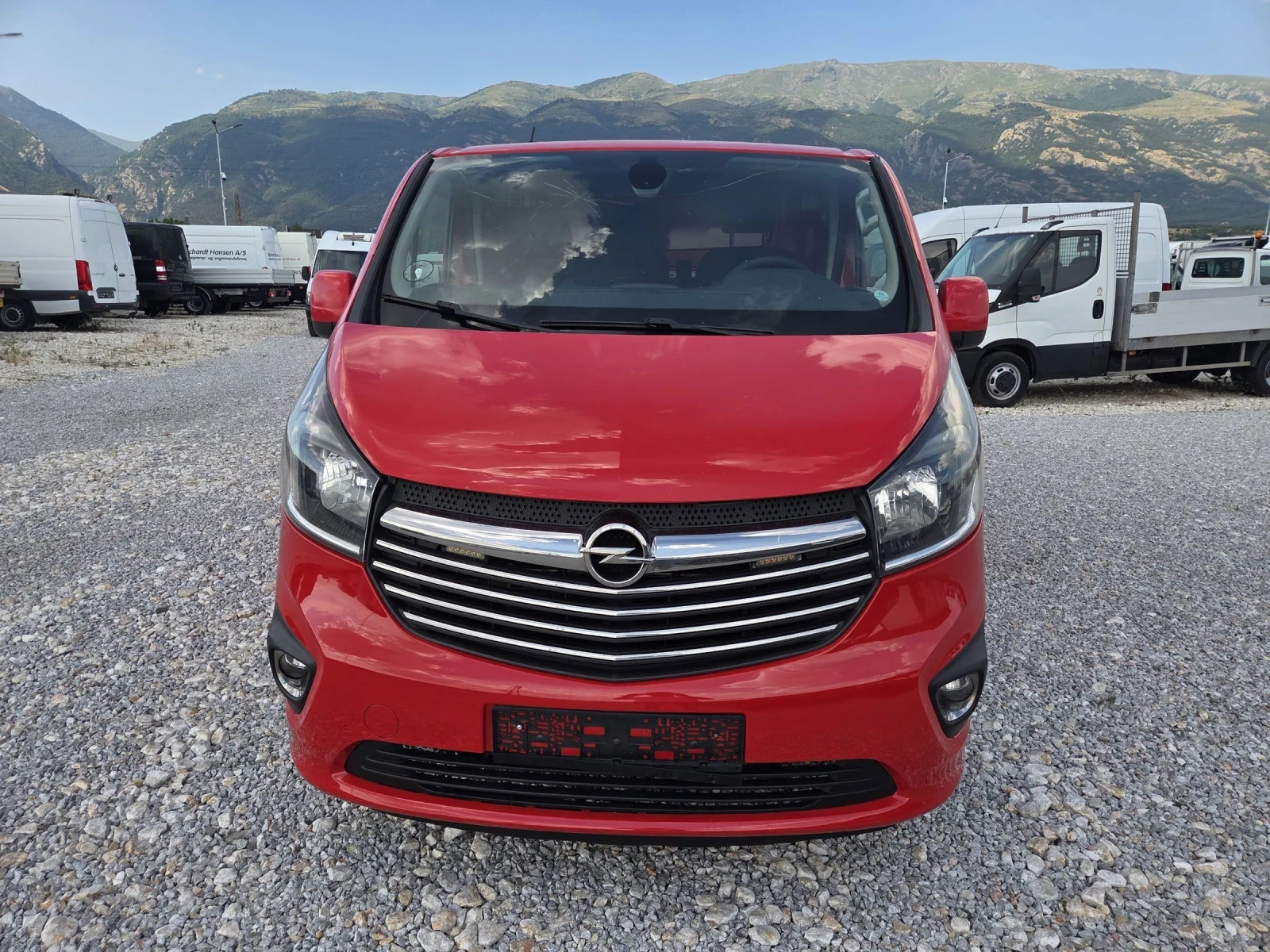 Opel Vivaro Хладилен, Нави, Клима, Две странични врати - изображение 8