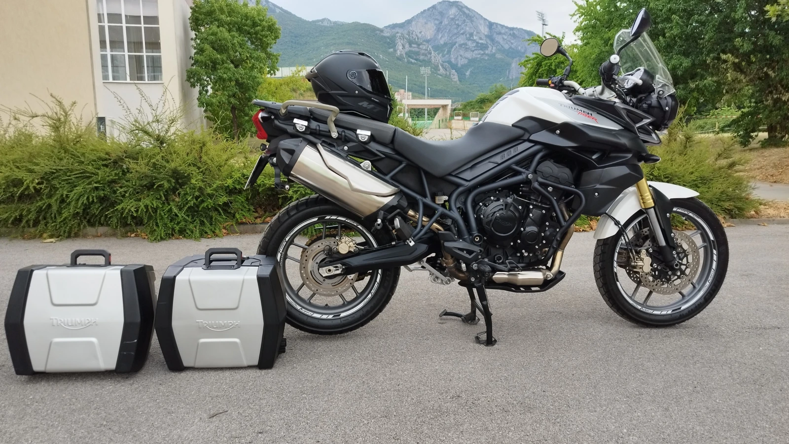 Triumph Tiger 800 XRT ABS, снимка 1