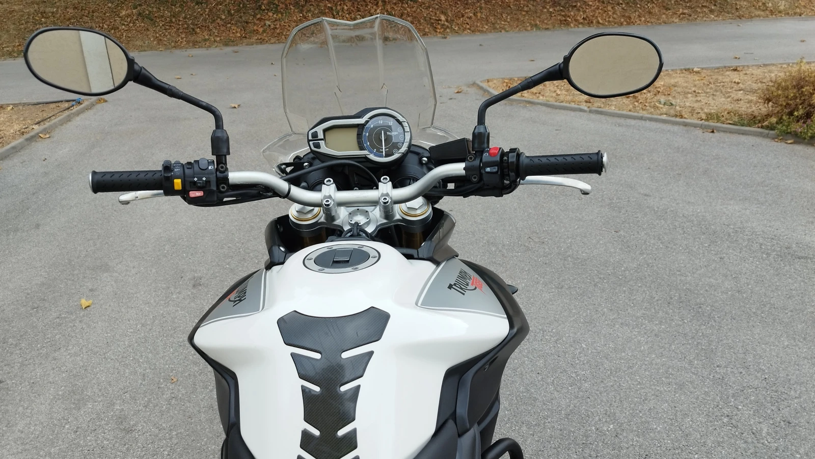 Triumph Tiger 800 XRT  - изображение 7