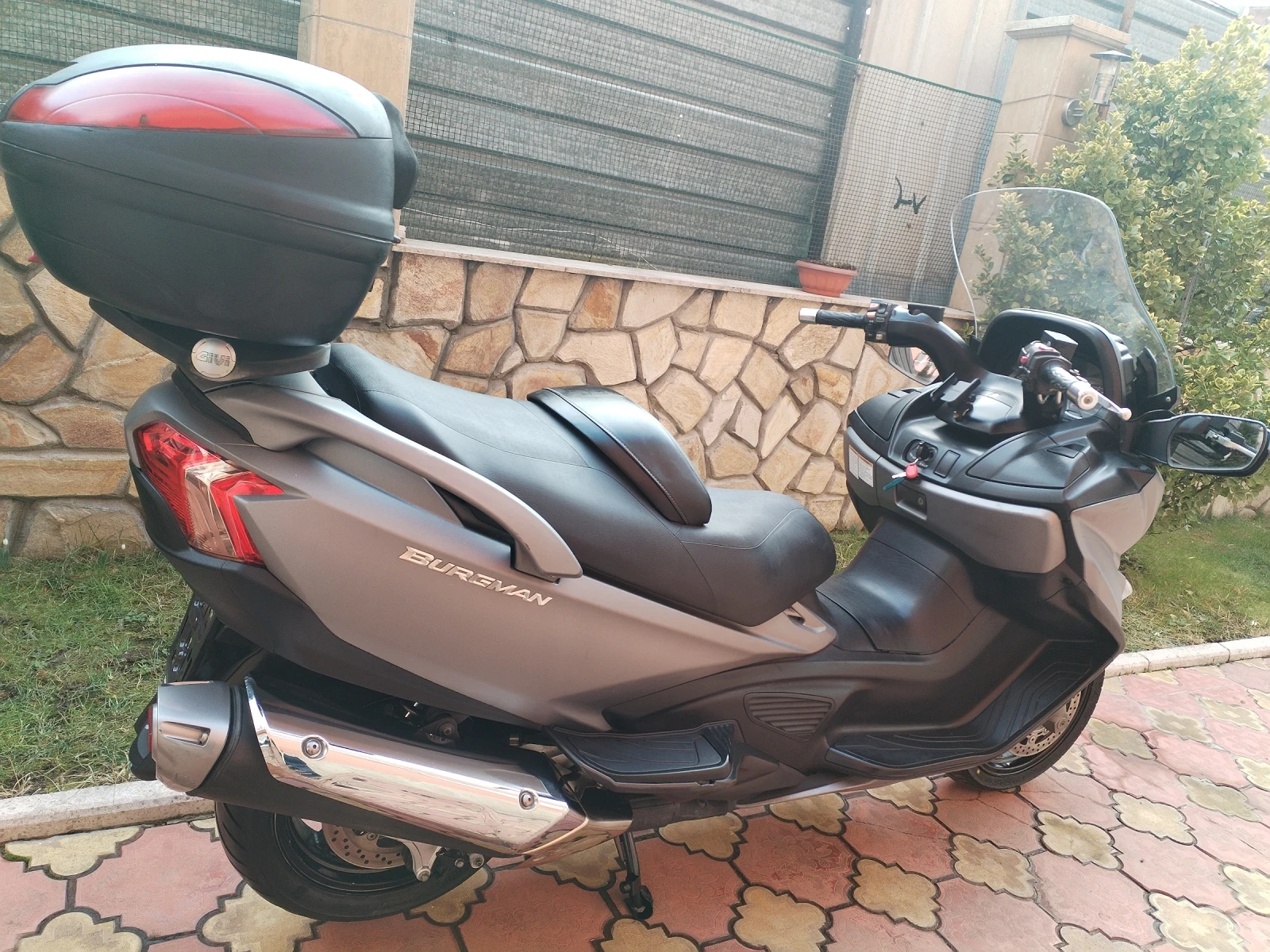 Suzuki Burgman 650i ABS PERFEKTEN!!!  - изображение 5