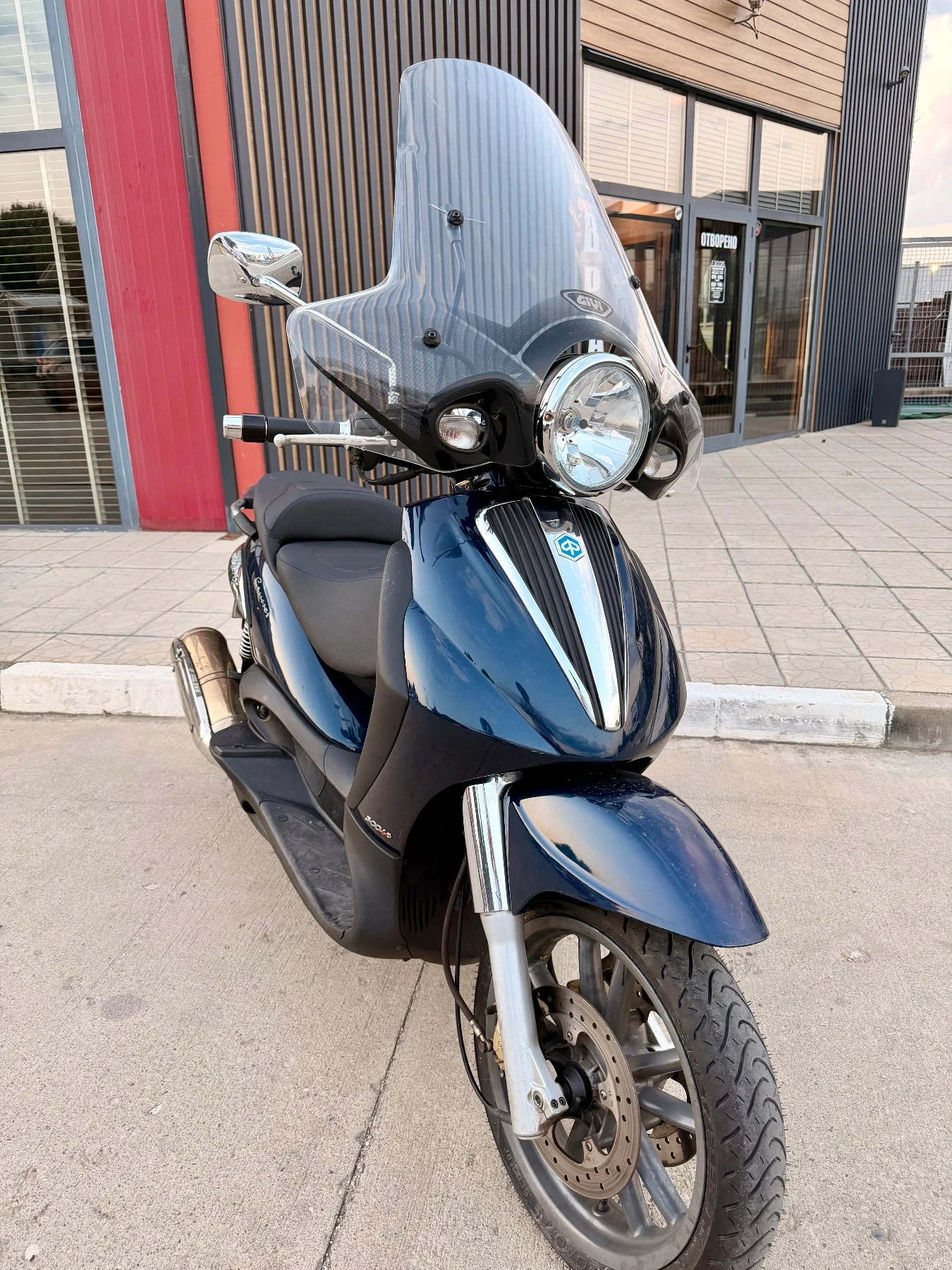 Piaggio Beverly 500, снимка 2 - Мотоциклети и мототехника - 55805524