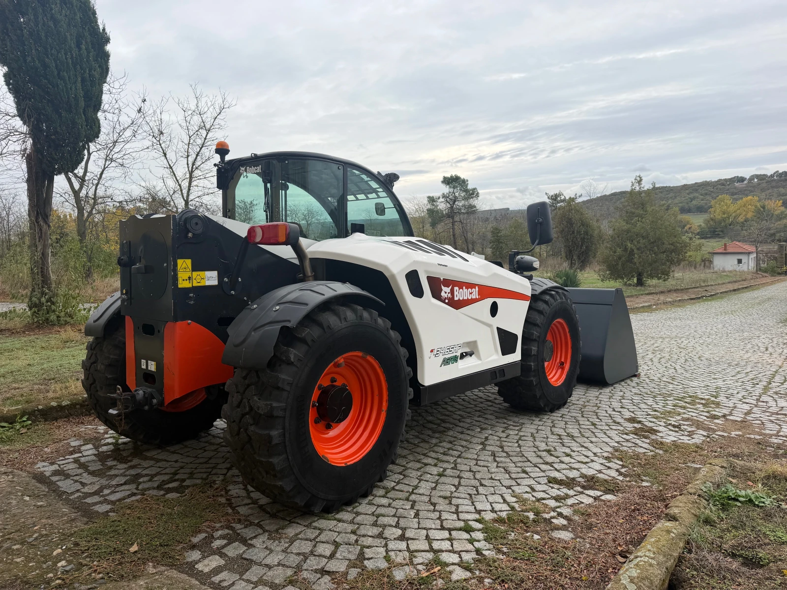 ������������ ������� Bobcat TL 34.65 HIGH FLOW AGRI ���� 2900 ���� ������ | Mobile.bg � ����������� 7