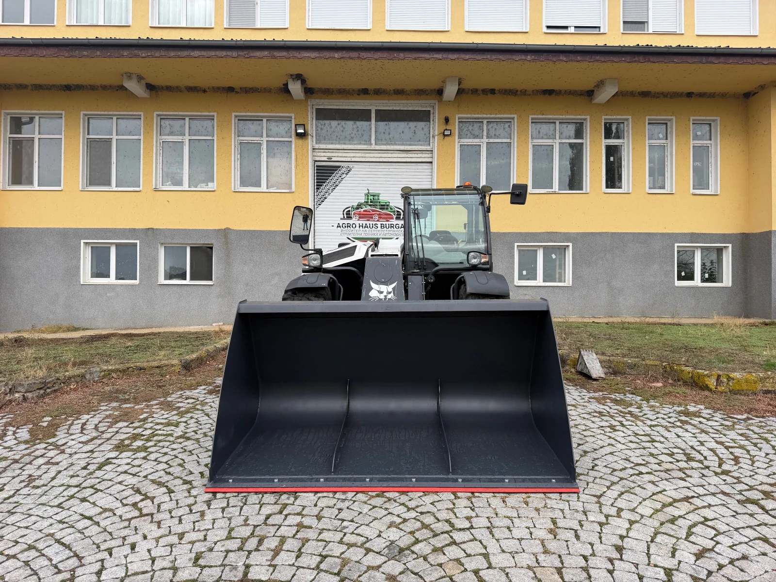 ������������ ������� Bobcat TL 34.65 HIGH FLOW AGRI ���� 2900 ���� ������ | Mobile.bg � ����������� 2