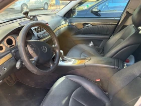 Mercedes-Benz E 320, снимка 5