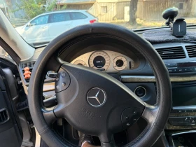 Mercedes-Benz E 320, снимка 10