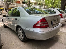 Mercedes-Benz C 220, снимка 4
