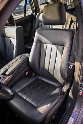 Mercedes-Benz E 350 4MATIC ELEGANCE+ , снимка 11
