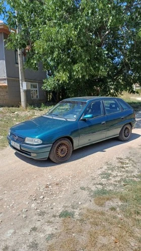 Opel Astra, снимка 2