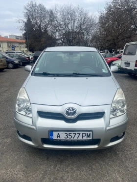 Toyota Corolla verso 2.2 Дизел ОБСЛУЖЕНА, снимка 1