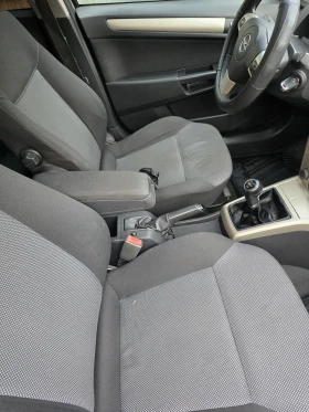 Opel Astra, снимка 12 - Автомобили и джипове - 53684771