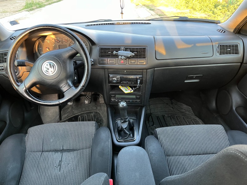 VW Golf, снимка 3 - Автомобили и джипове - 46451617