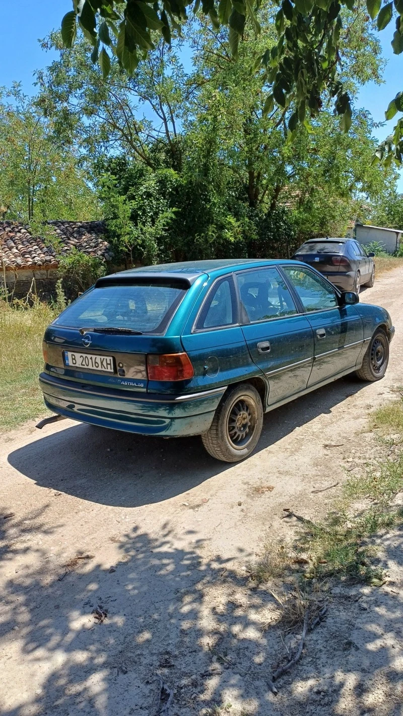 Opel Astra, снимка 4 - Автомобили и джипове - 46990153