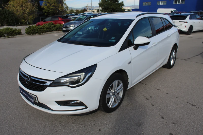 Opel Astra SPORTS TOURER 1.4 ECOTEC / 125 HP BVM6 //1711R22, снимка 1 - Автомобили и джипове - 47547330