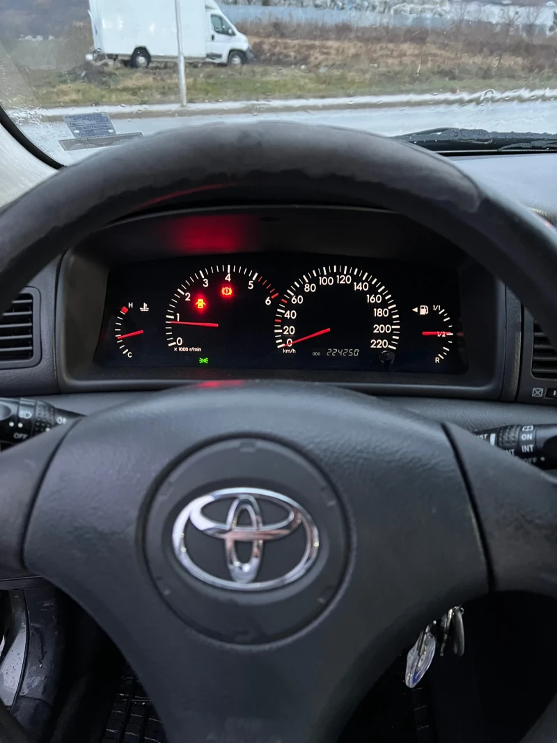 Toyota Corolla 2.0 D4D, снимка 9 - Автомобили и джипове - 48131478