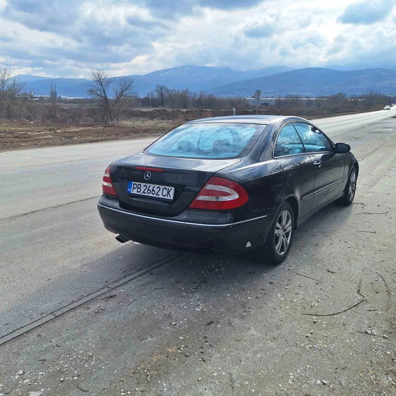 Mercedes-Benz CLK, снимка 2 - Автомобили и джипове - 48974727