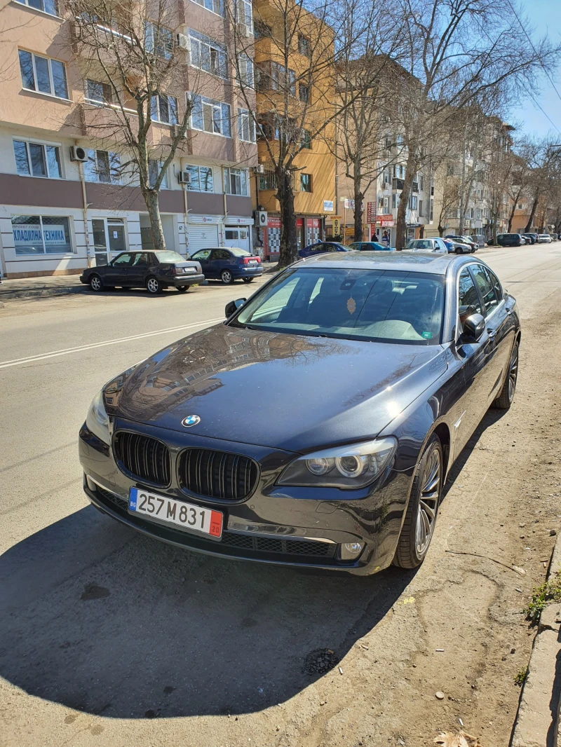 BMW 740, снимка 1 - Автомобили и джипове - 49590014