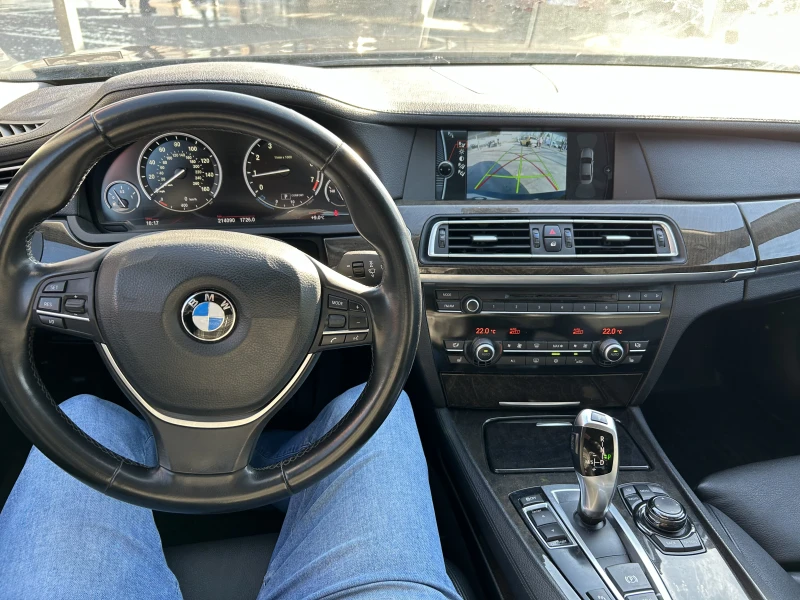 BMW 740, снимка 6 - Автомобили и джипове - 49590014