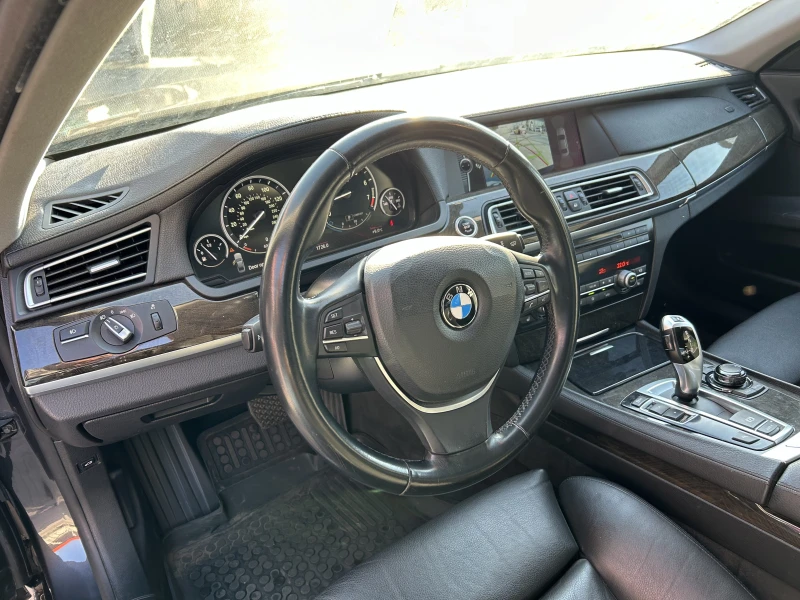 BMW 740, снимка 10 - Автомобили и джипове - 49590014