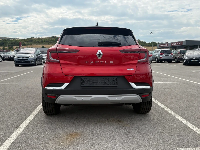 Renault Captur, снимка 4 - Автомобили и джипове - 51466234
