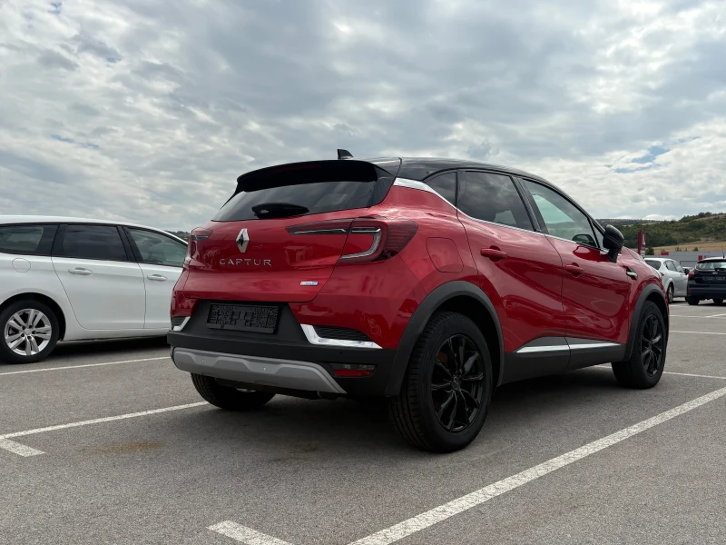Renault Captur, снимка 6 - Автомобили и джипове - 51466234