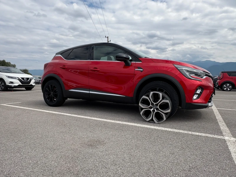 Renault Captur, снимка 15 - Автомобили и джипове - 51466234