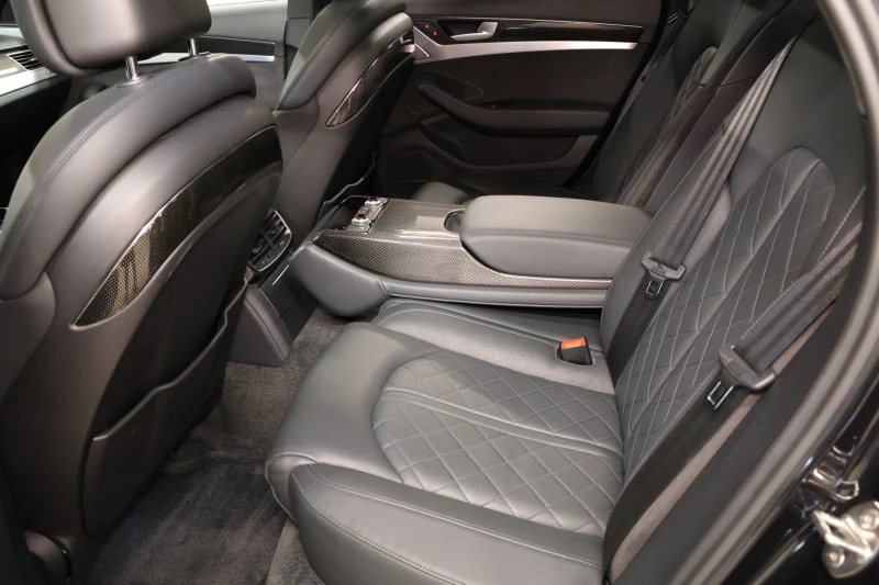 Audi S8 4.0 TFSI Quattro, снимка 15 - Автомобили и джипове - 52104821